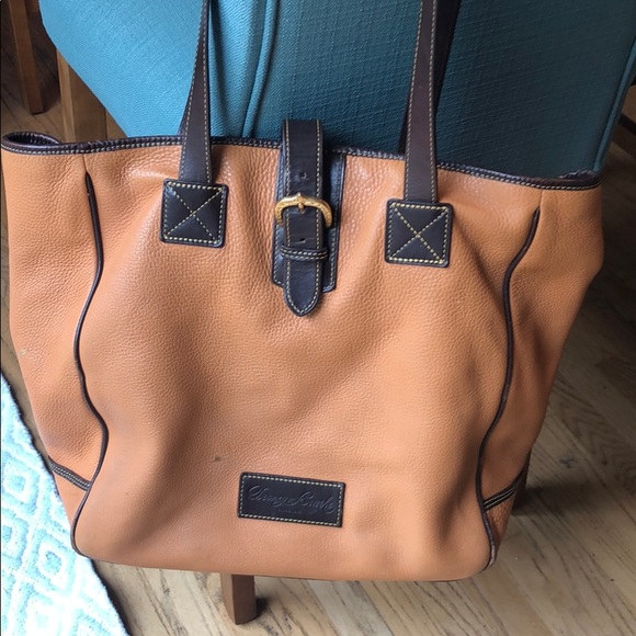 Dooney & Bourke Handbags - Dooney & Bourke Large weekend tote